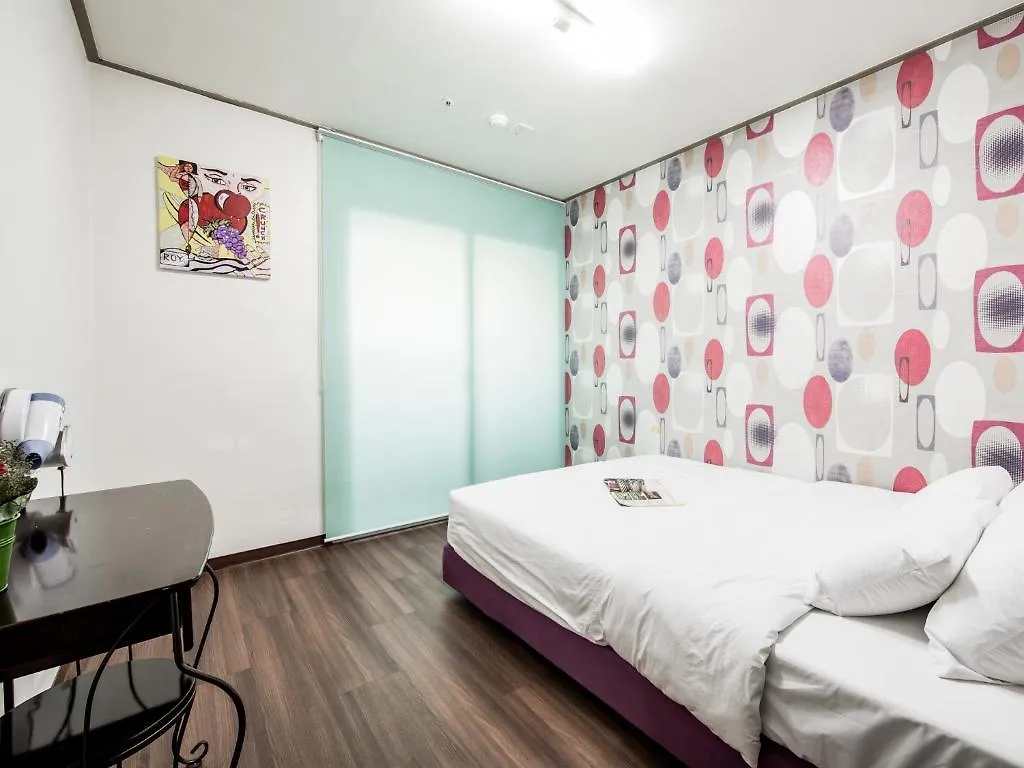 Banana Backpackers Hotel Seoul South Korea